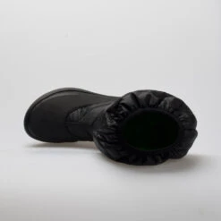 OOFOS Oomg Boot Women's Black/Black -Fashion Sneaker Store 630956 2